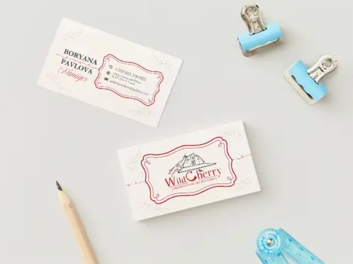 Дизайн на двустранни визитни картички за управителя на WildCherry от Art Spot.